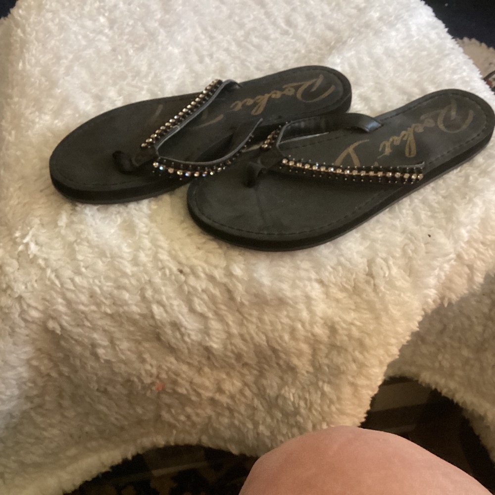 Black sandals